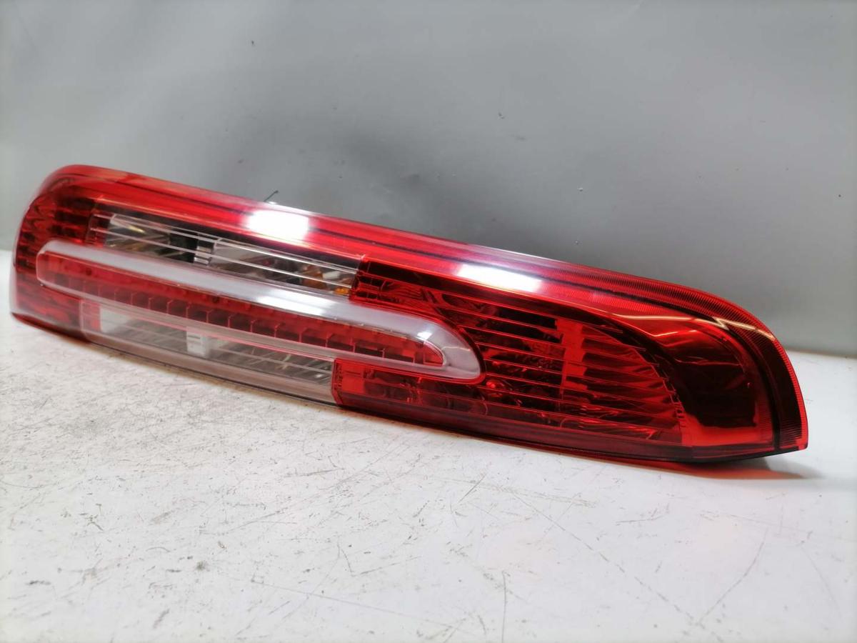 Ford C-Max original R&uuml;cklicht R&uuml;ckleuchte Schlussleuchte links Facelift Bj.2007